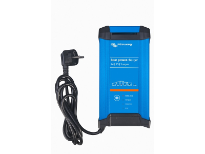 Chytrá nabíječka baterií BlueSmart 24V/16A (1) IP22